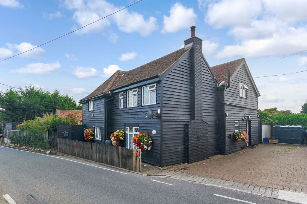 Property photo 1 of 45