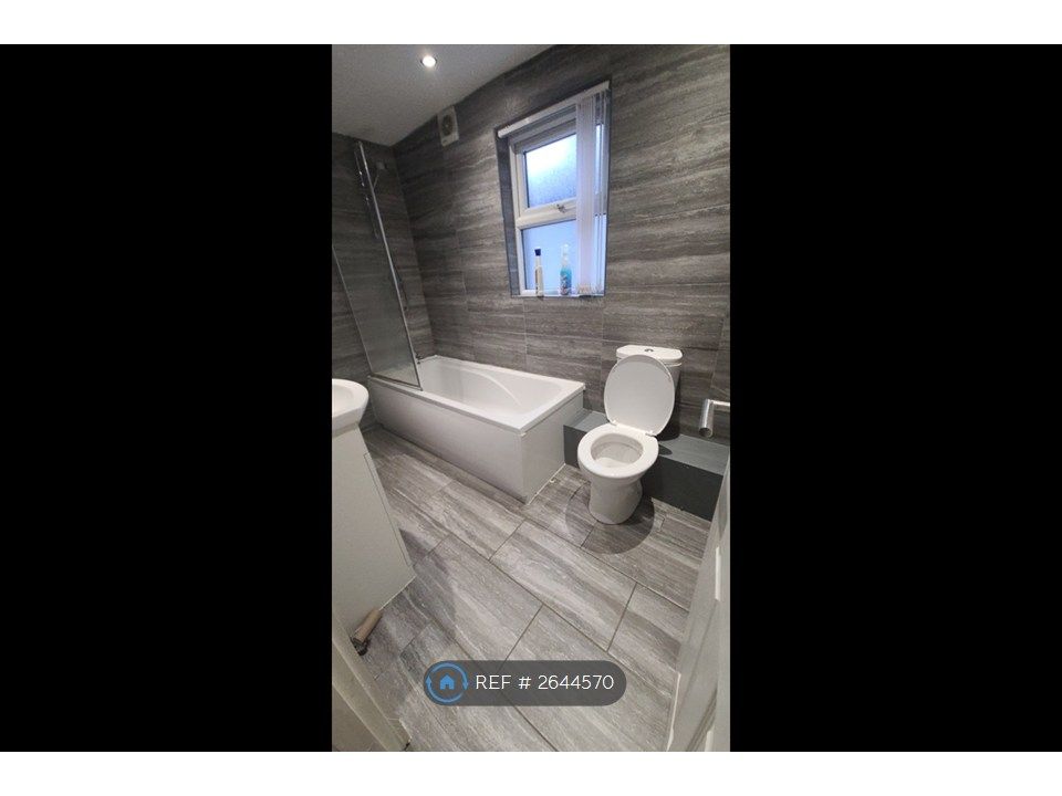 Property photo 1 of 31