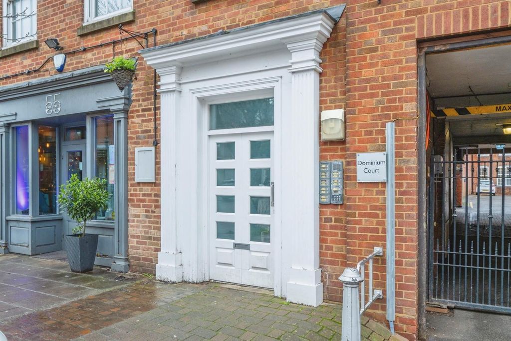 Property photo 1 of 22 2Dominiumcourt-20.Jpg