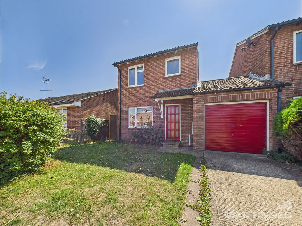 Property photo 1 of 11