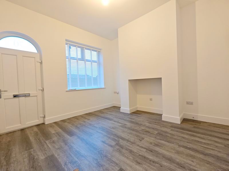 Property photo 2 of 11 Photo 2