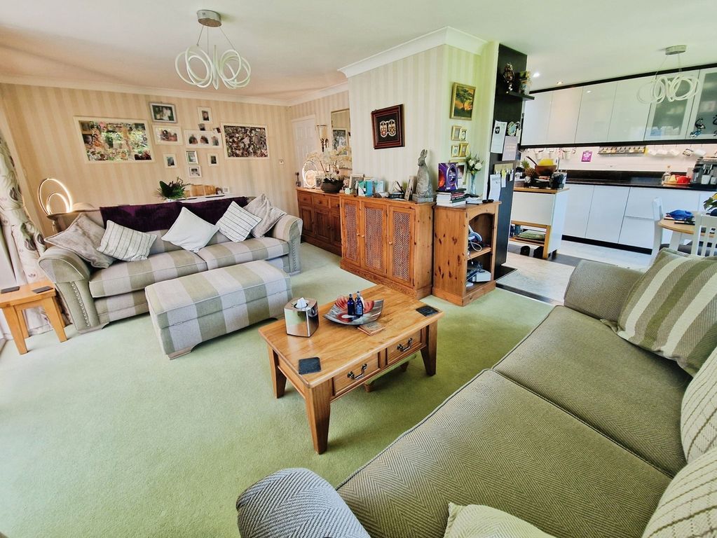 Property photo 3 of 19 Open Plan Living