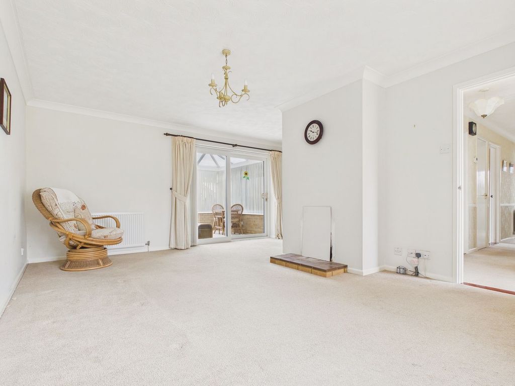 Property photo 3 of 21