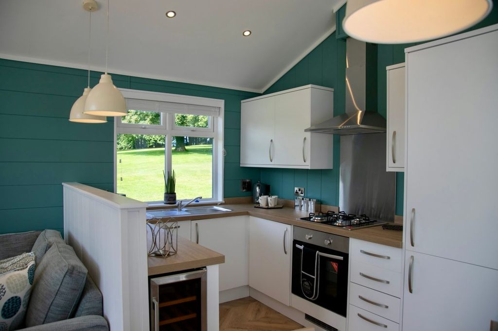 Property photo 3 of 13 Dbf87c73Ecbdaa081Bd33Ab9Dcf5c38F.Jpg