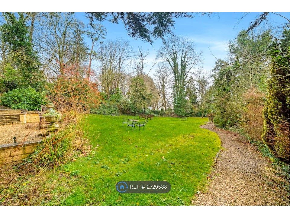 Property photo 3 of 6 Garden