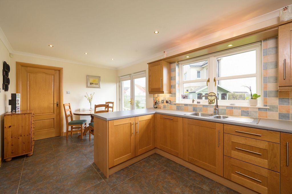 Additional image 6 of 4 bed detached bungalow for sale11 Wellrig Park, Duns TD11