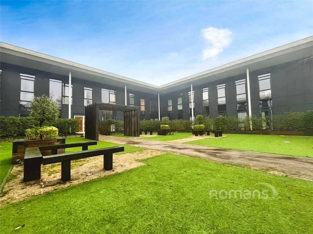 Property photo 1 of 10 Picture No. 11