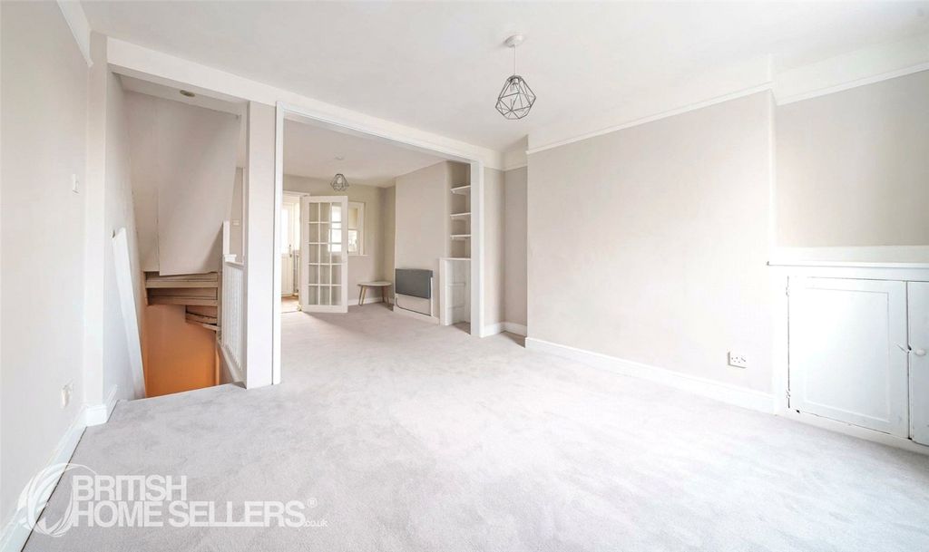 Property photo 3 of 15 Picture No. 04