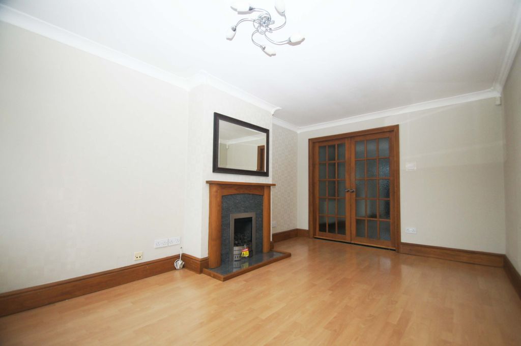 Property photo 2 of 17 0 General