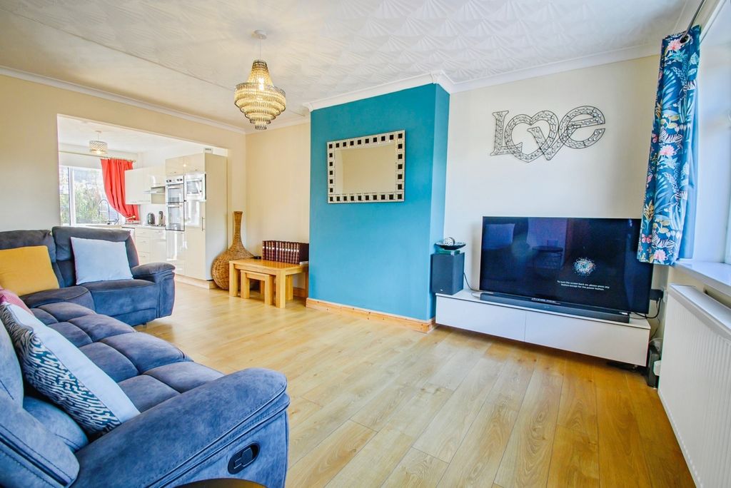 Property photo 2 of 12 Living Room