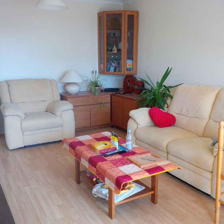 Property photo 2 of 7