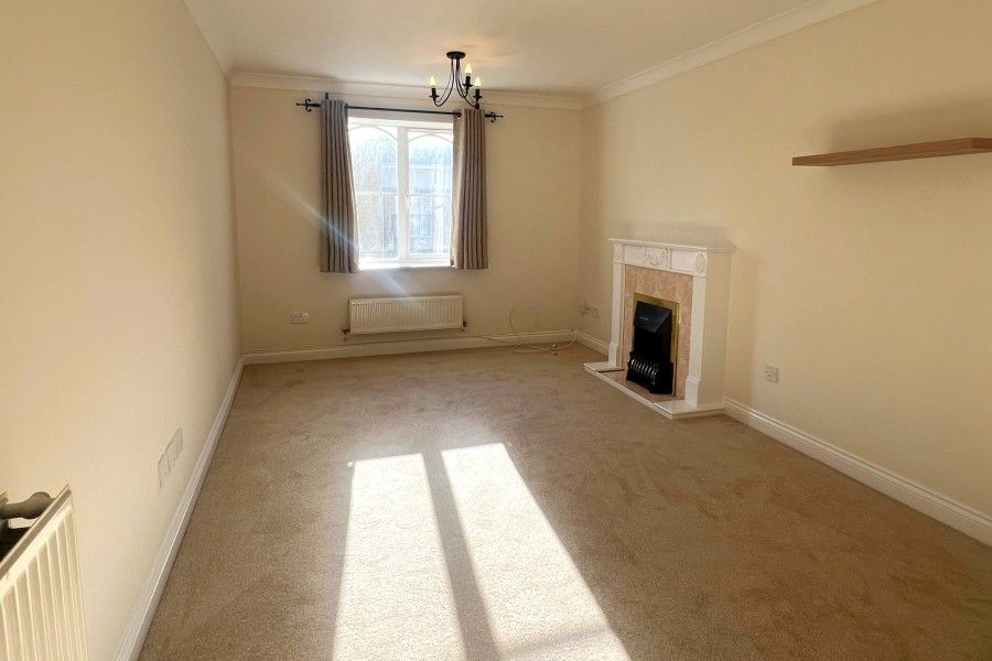 Property photo 3 of 7