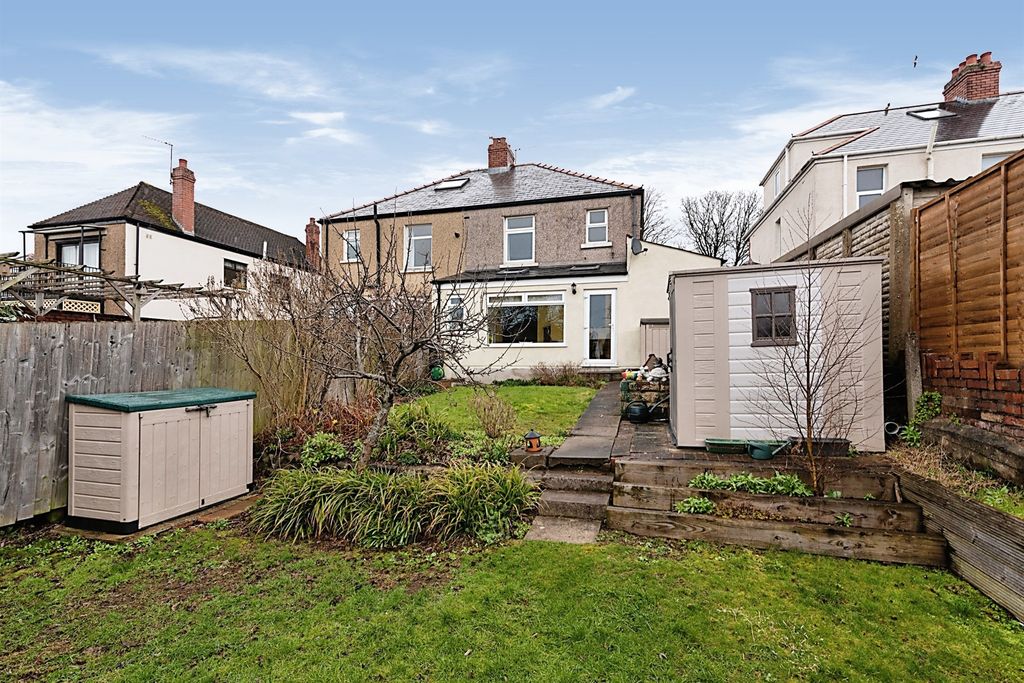 Property photo 3 of 13