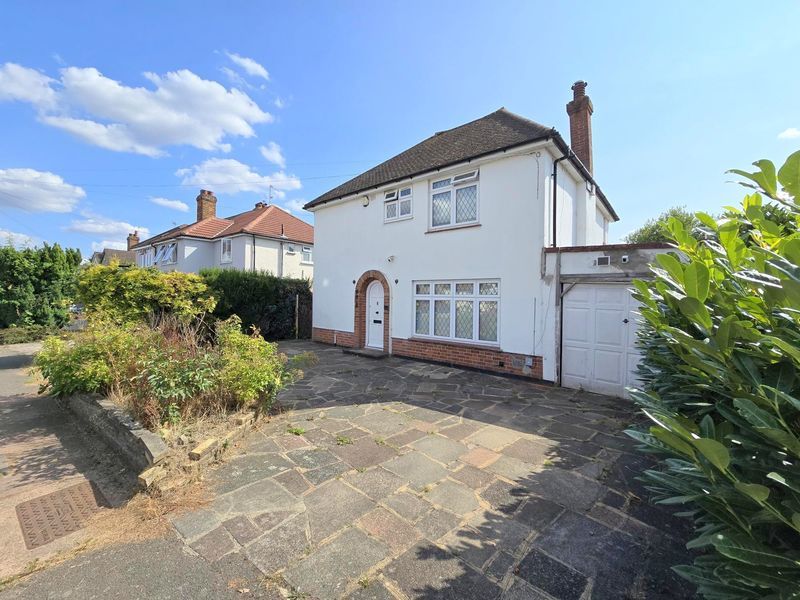 Property photo 1 of 17 Photo 13