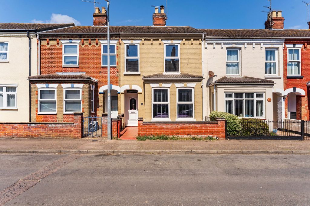 Property photo 1 of 26