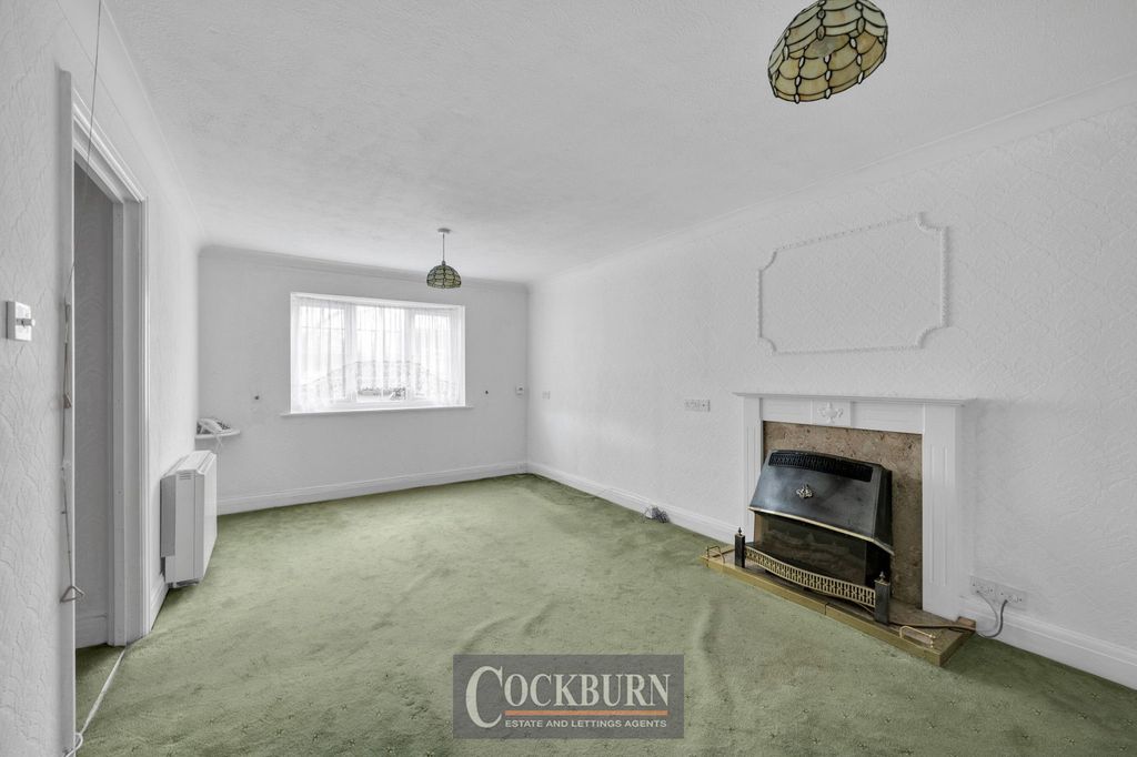 Property photo 3 of 13