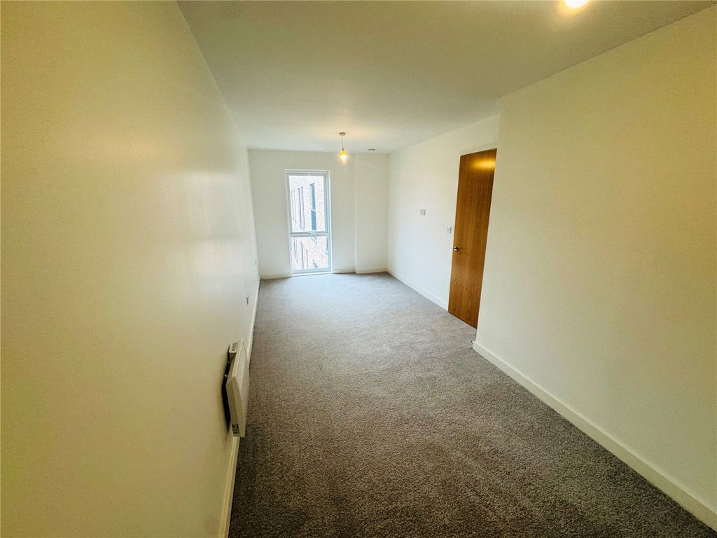 Property photo 3 of 4 Picture No. 09