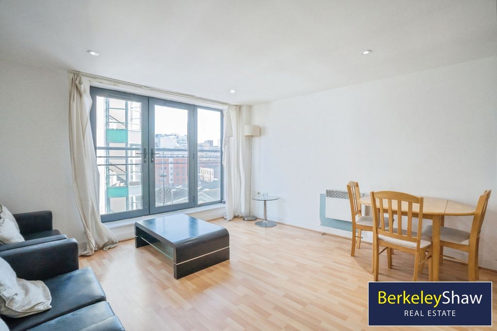 Property photo 1 of 10 Open Plan Lounge Kitchen