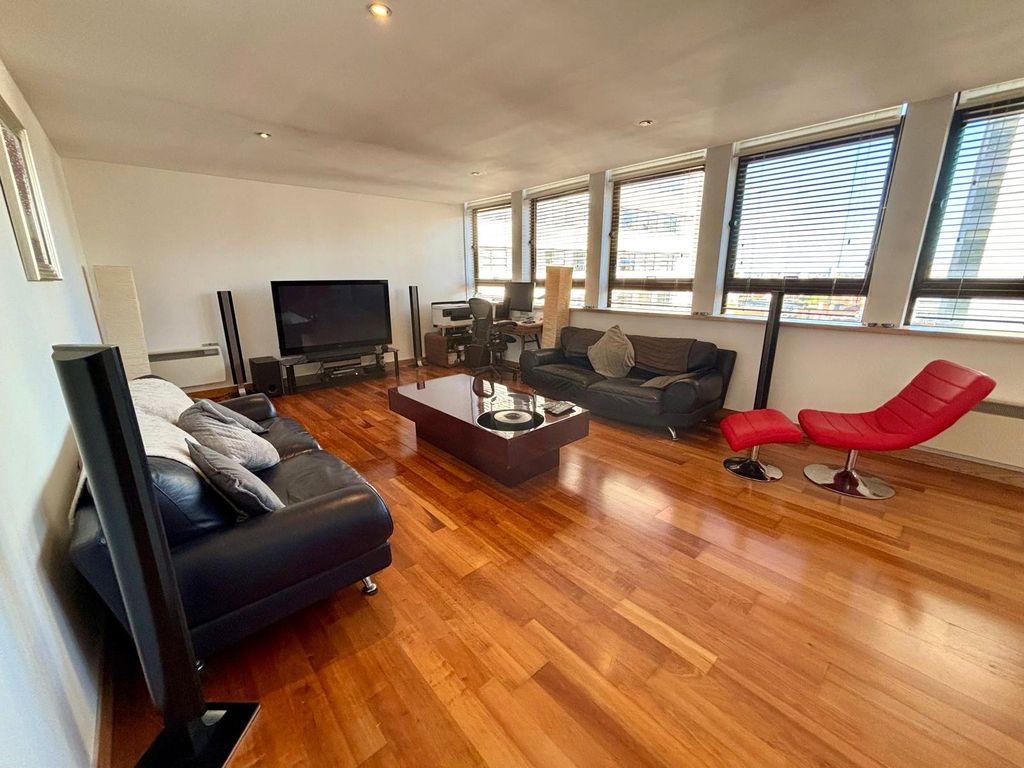 Property photo 2 of 10 Picture No. 08