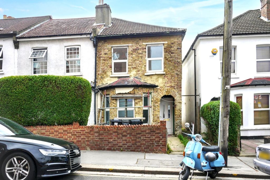 Property photo 1 of 19 188 Holmesdale Road, South Norwood, London Se25 6Pt