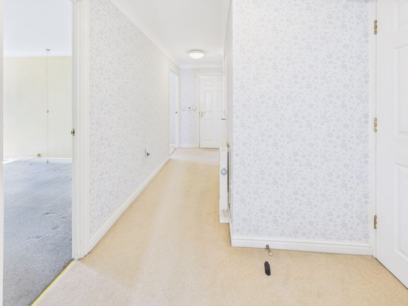 Property photo 2 of 17 Entrance Hallway