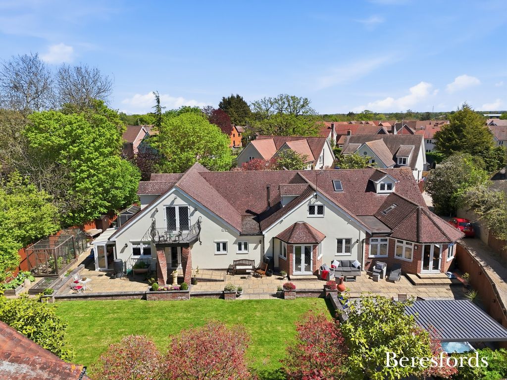 Property photo 1 of 32 Picture No. 07