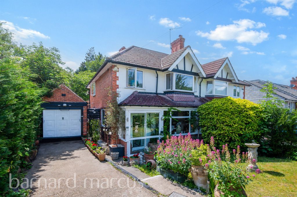Property photo 1 of 9