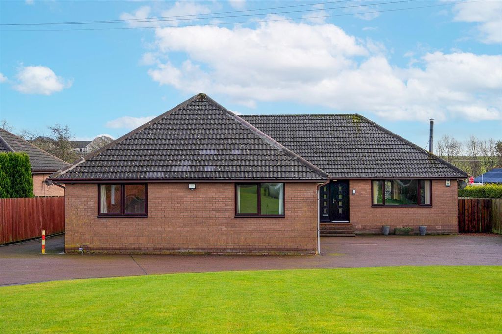 Property photo 3 of 46 3 - Front.Jpg