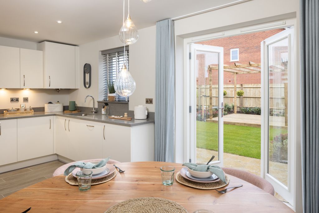 Property photo 3 of 8 Kitchen In A 3 Bed Moresby