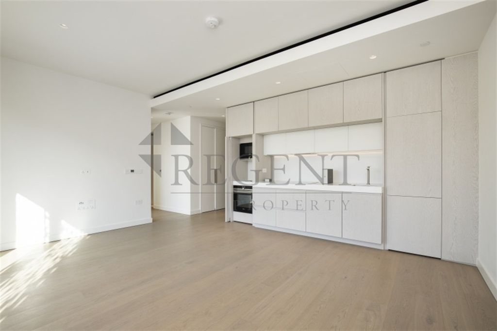 Property photo 2 of 9 Open Plan