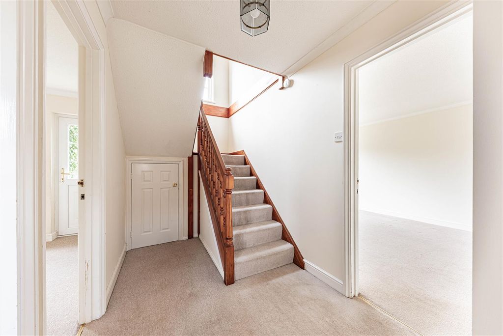 Property photo 3 of 27 L J Imaging-28.Jpg