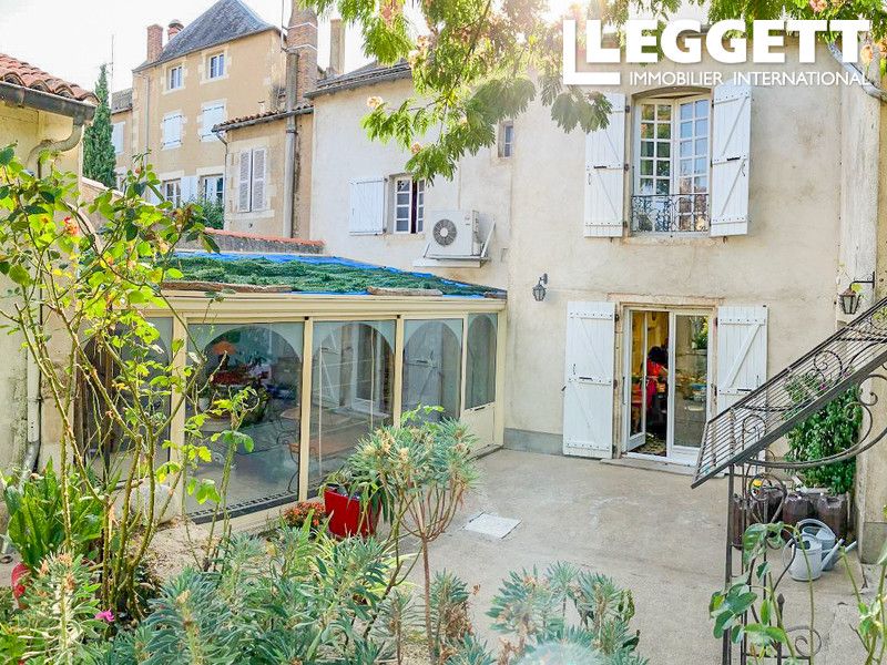 Property photo 1 of 10