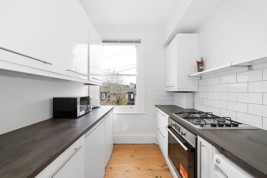 Property photo 2 of 10 Img_1876-3-1500x1000.Jpg