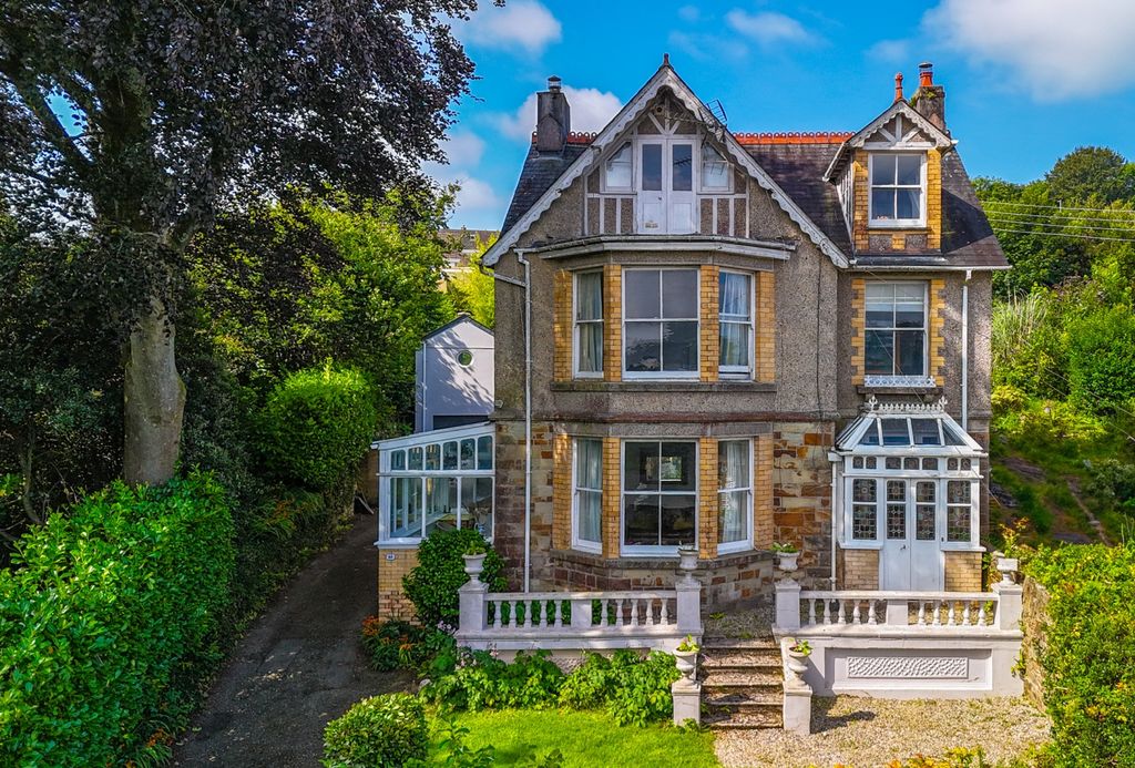 Property photo 1 of 29 Trecankye Tps Bodmin Branch 01208 872728-25