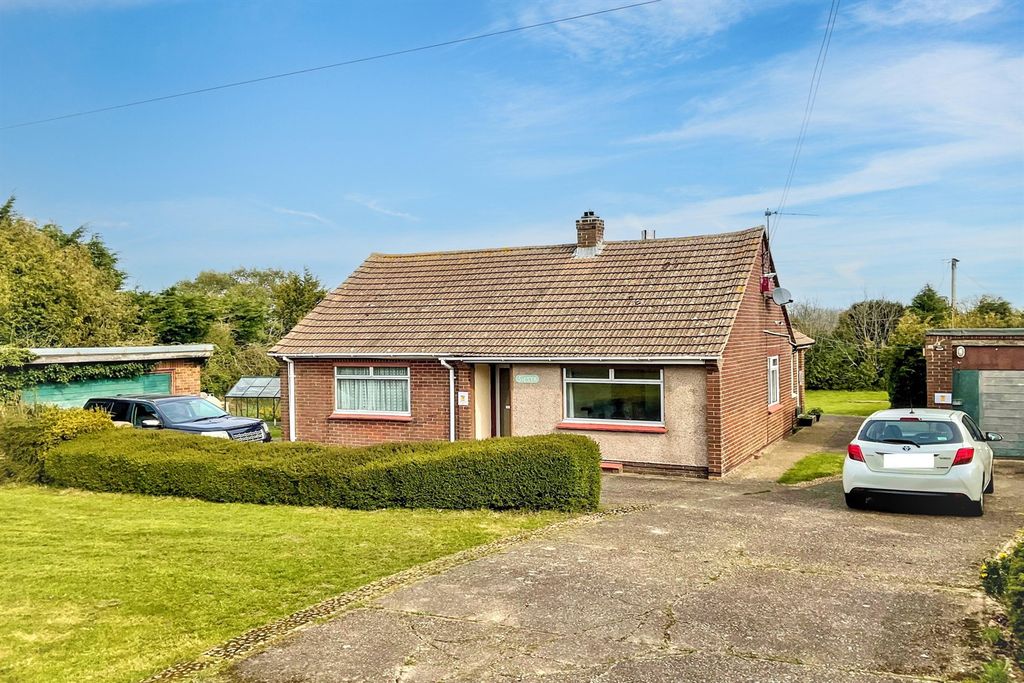 Property photo 1 of 17 (Main)