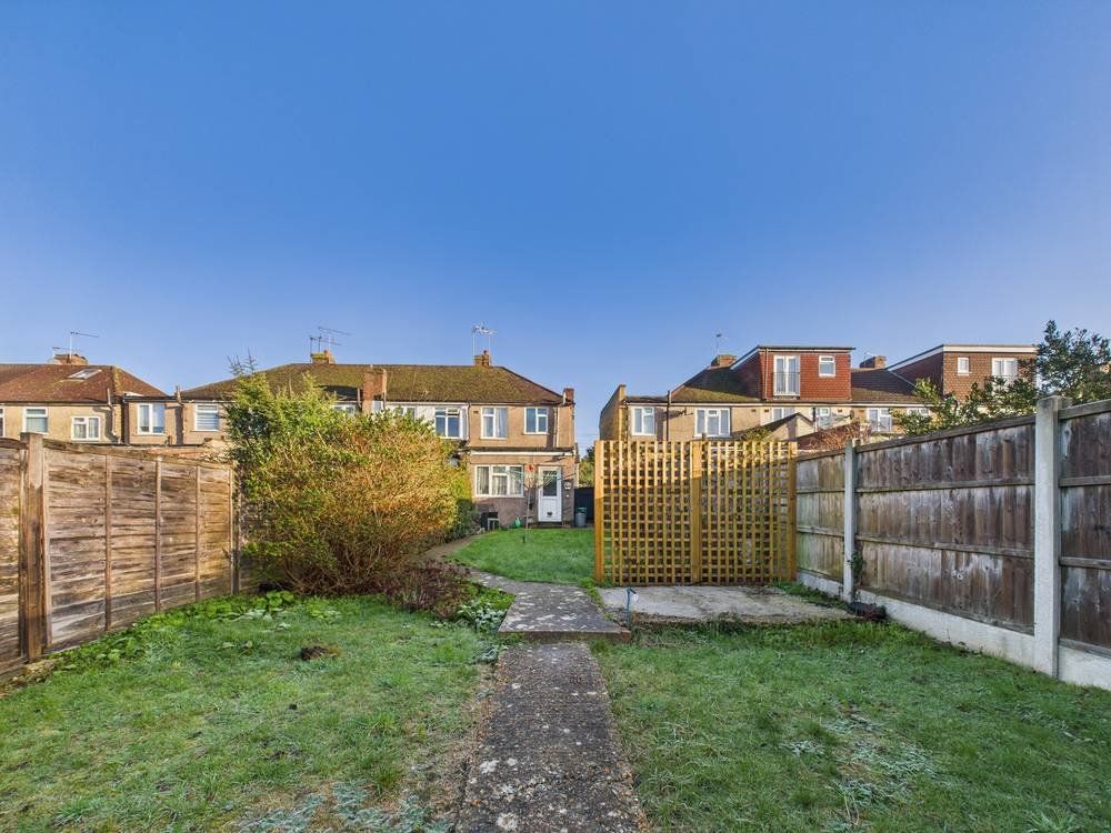 Property photo 3 of 14 Picture No. 11