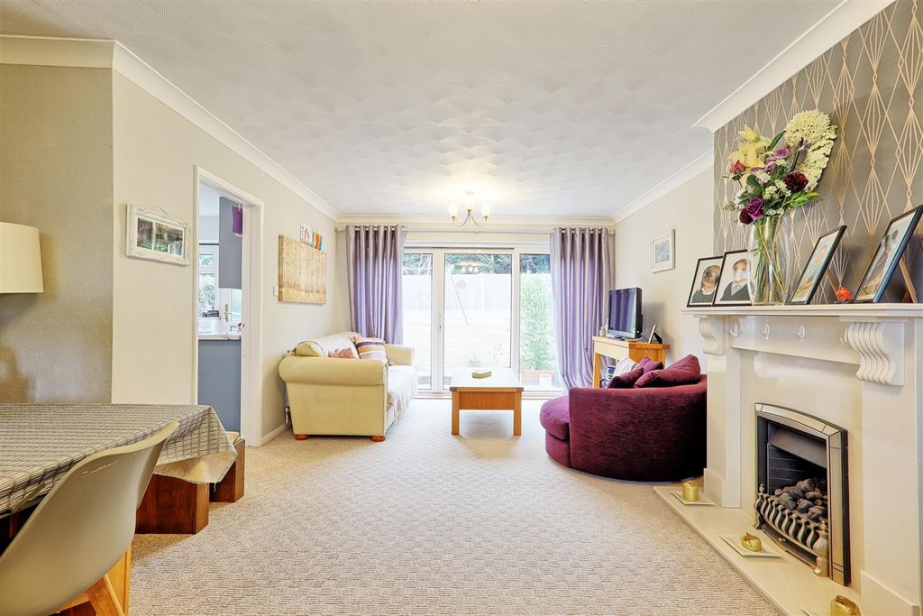 Property photo 2 of 14 Img_6132_3_4_Easyhdr-Interior3.Jpg