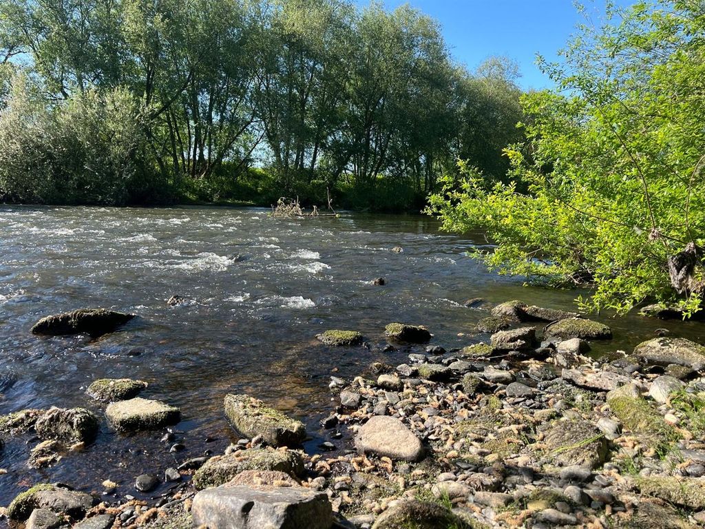 Property photo 1 of 23 Nx7B_Q-Q.Jpeg