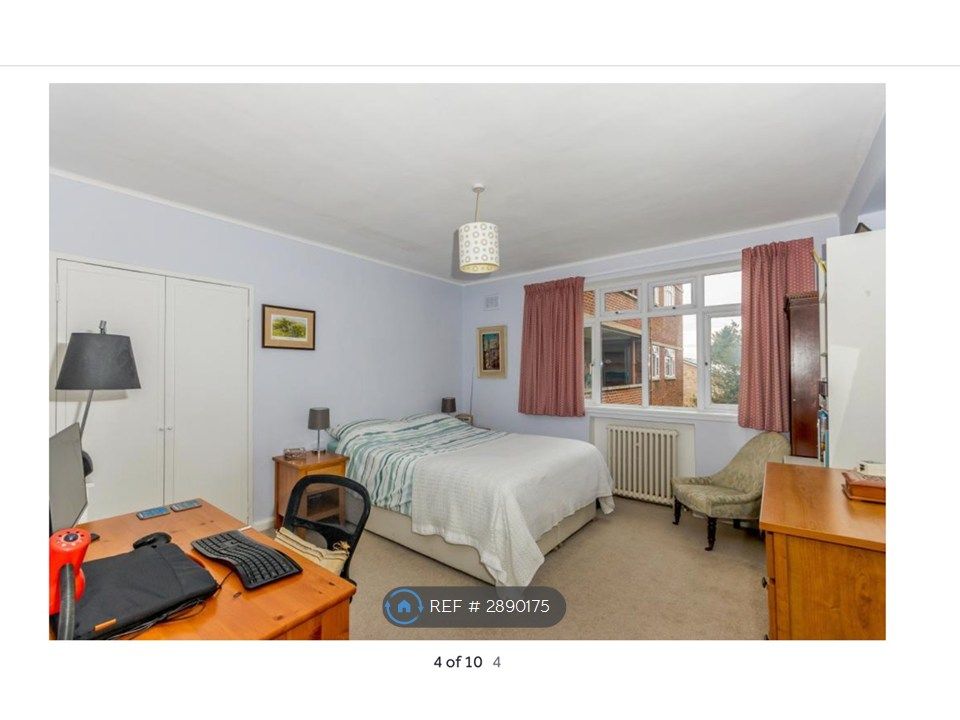 Property photo 3 of 7 Bedroom 1
