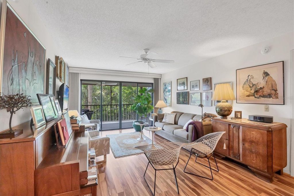 Property photo 3 of 19 <Alttext/>
