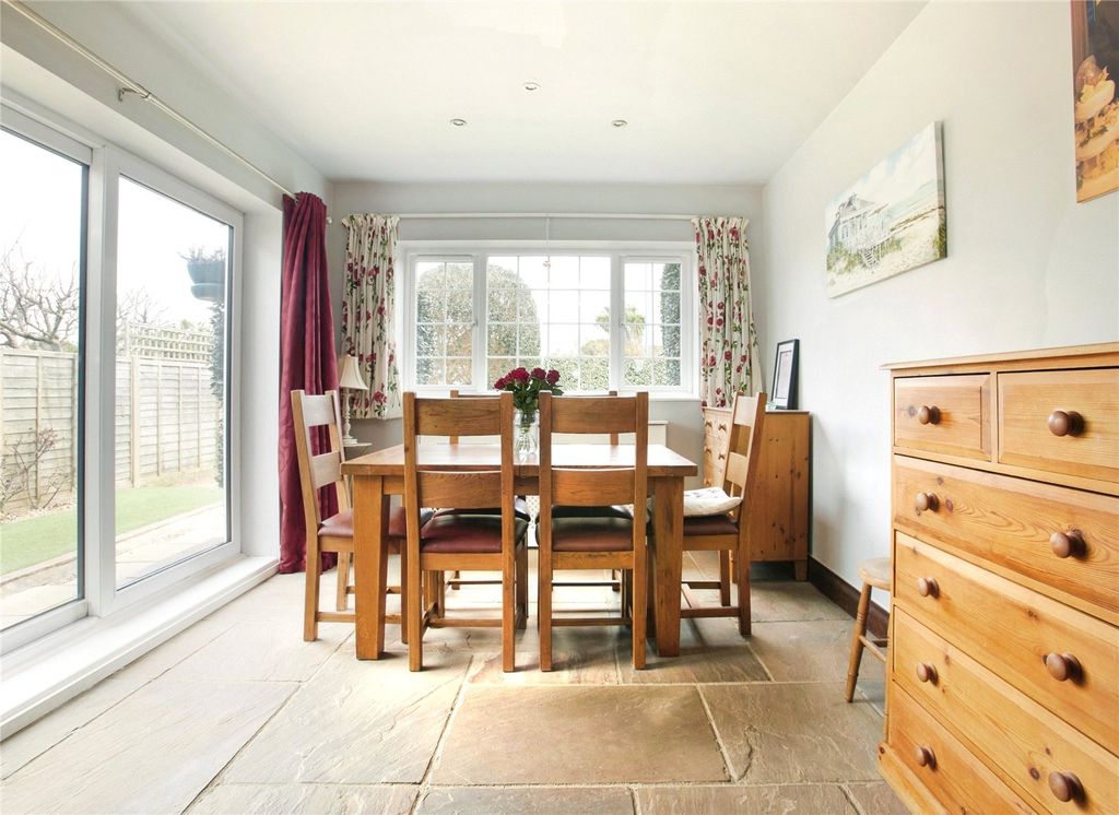 Property photo 3 of 24 Picture No. 22