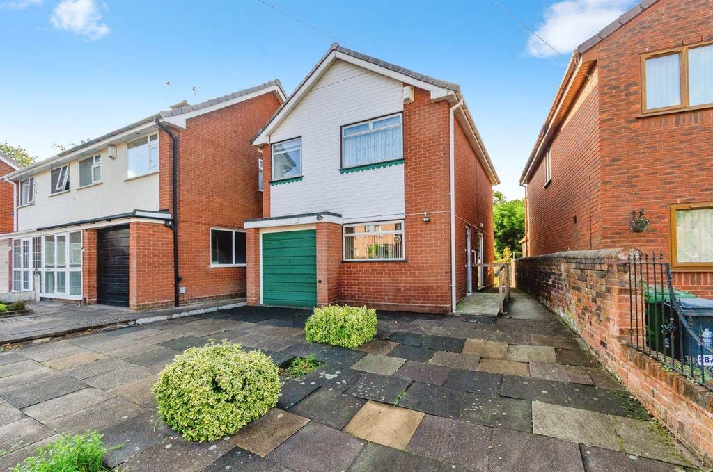 Property photo 1 of 13