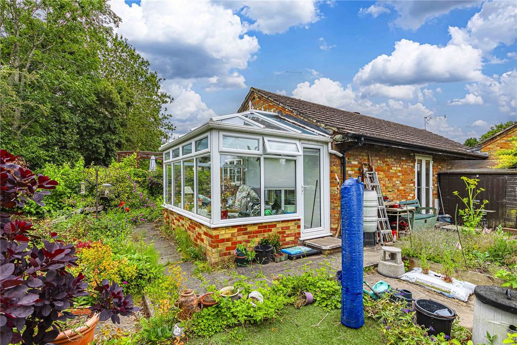 Property photo 1 of 17 Picture No. 19