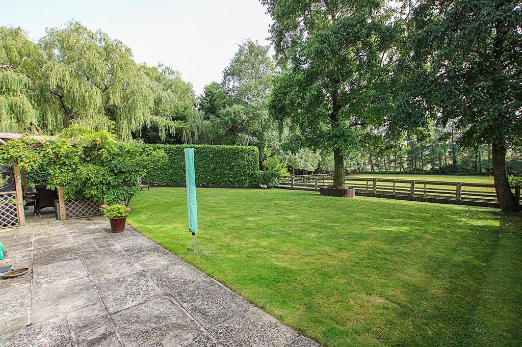 Property photo 3 of 21 Img_8131.Jpg