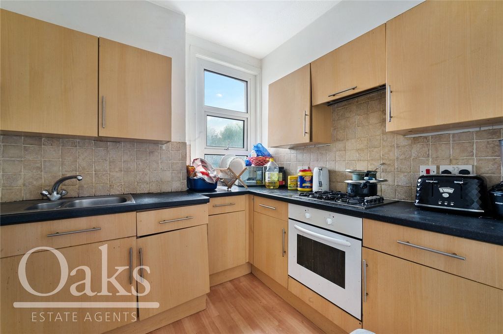 Property photo 3 of 8 Picture No. 08