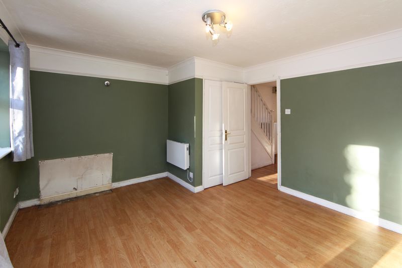 Property photo 3 of 15 Photo 5