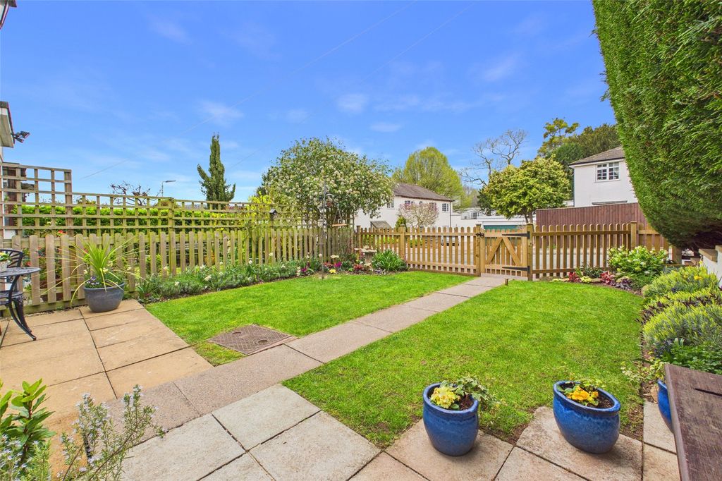 Property photo 3 of 22 Picture No. 14
