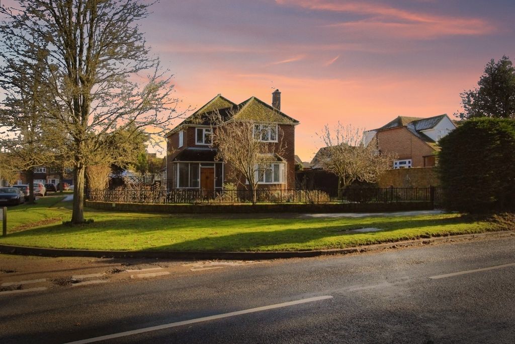 Property photo 1 of 6 Pbox-Img.Jpg