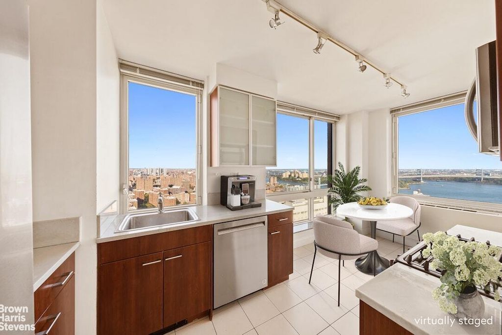 Property photo 2 of 7 <Alttext/>