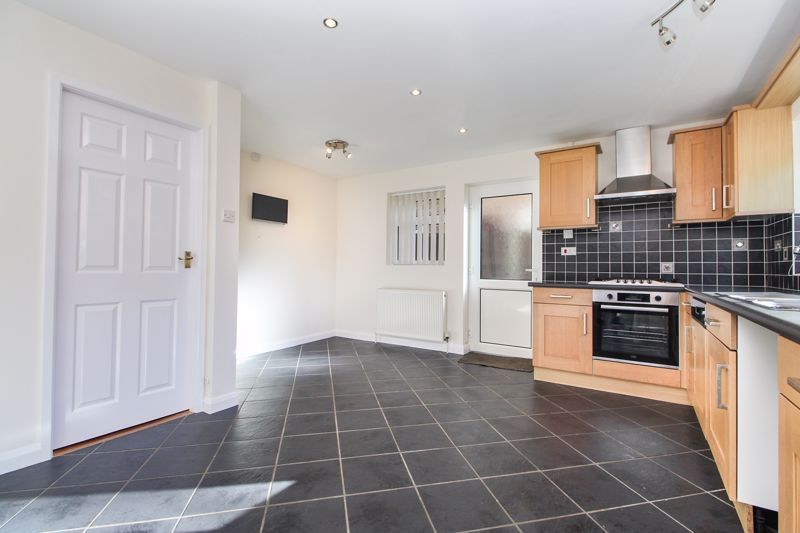 Property photo 3 of 18 Kitchen/Diner